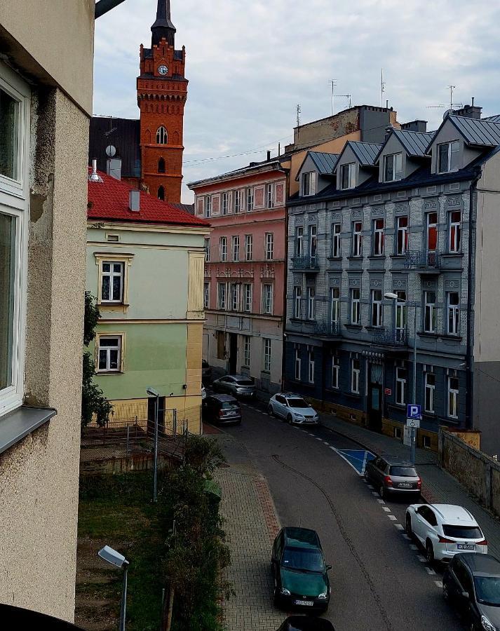 Old Town Plus Apartment Tarnow Bagian luar foto