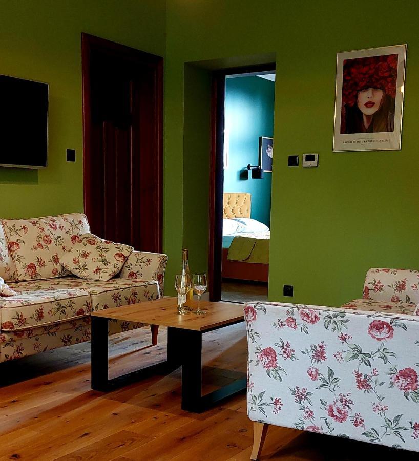 Old Town Plus Apartment Tarnow Bagian luar foto